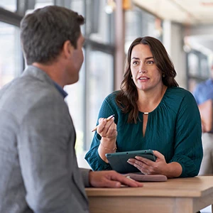 Brochure: CAISY, AI conversation simulator: Enhance your communication skills with AI-driven coaching, now included with HPE Digital Learner.